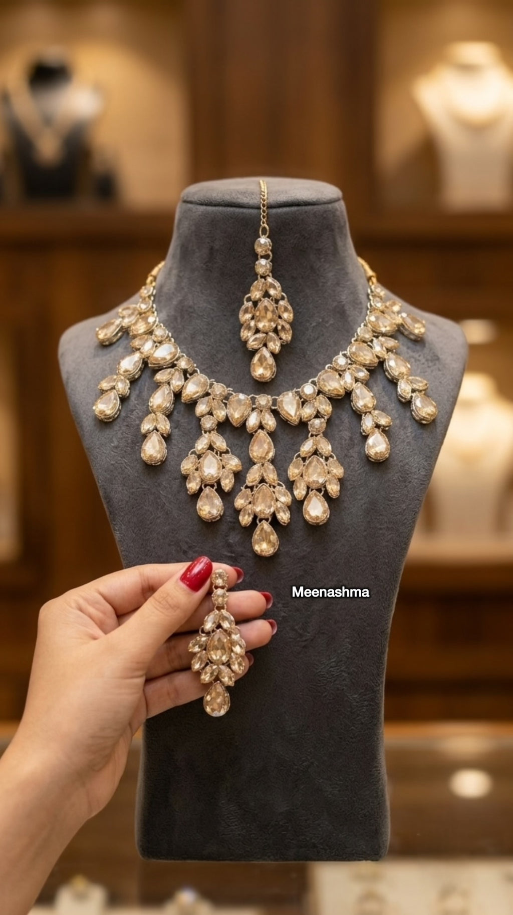Royal Drop Gold Plated Bridal Necklace Set for Women