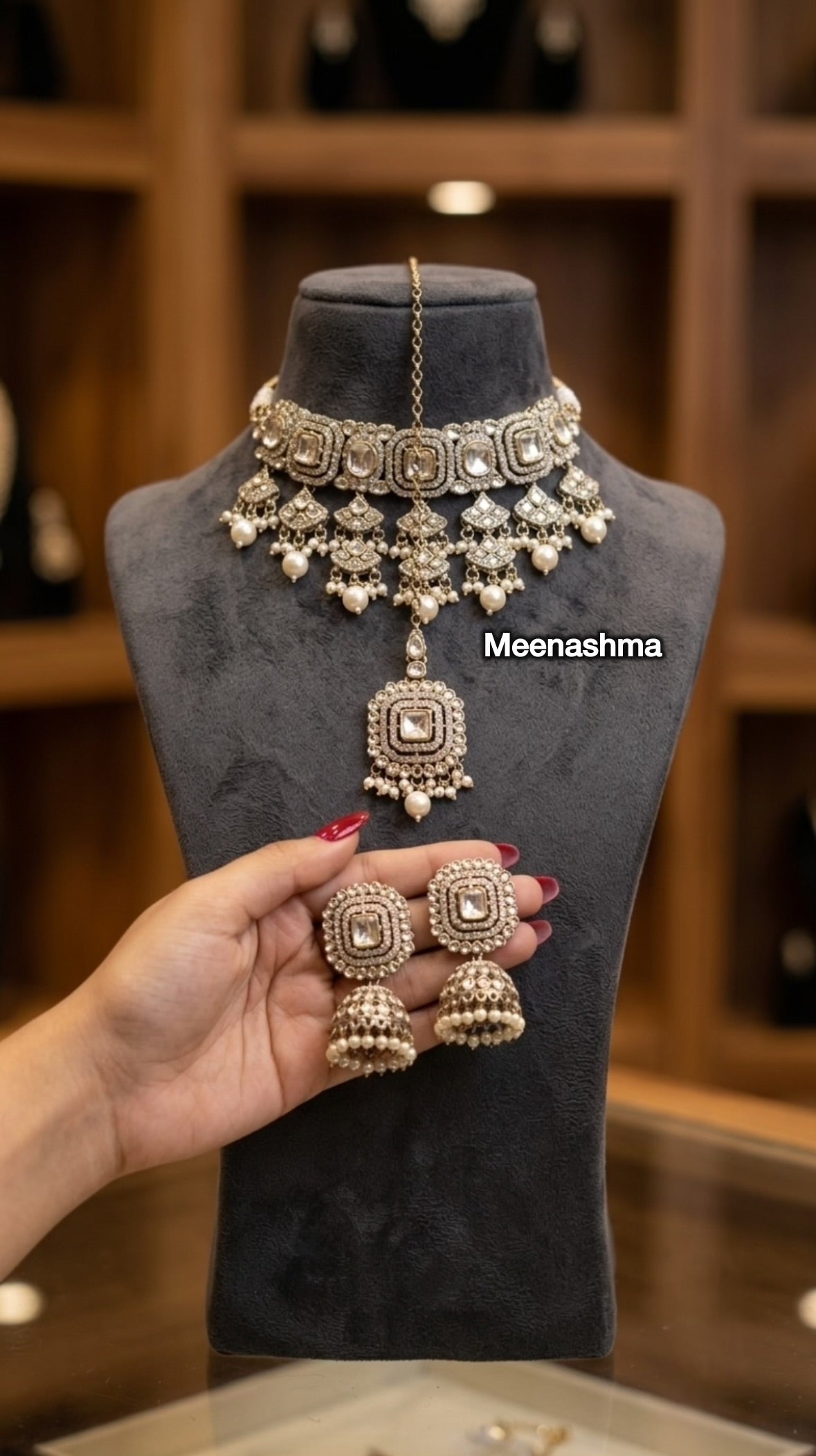 Zareen Moissanite Choker Necklace Set for Women